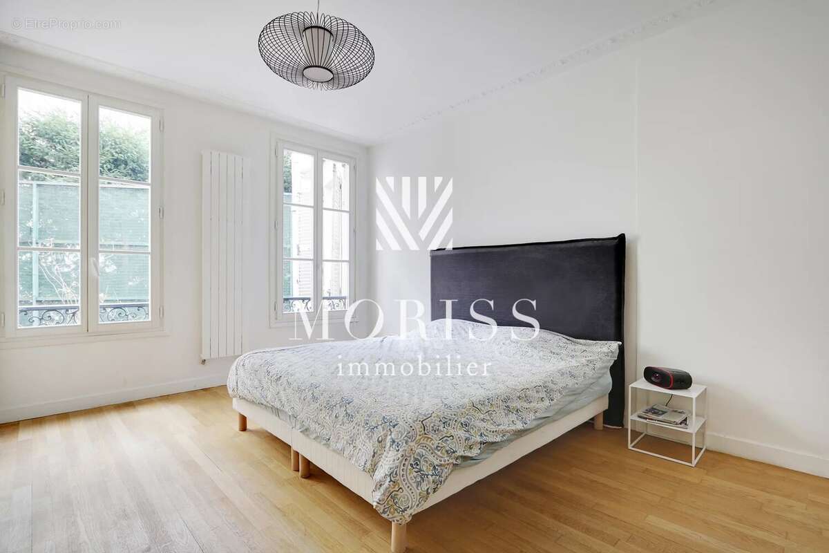 Appartement à PARIS-10E