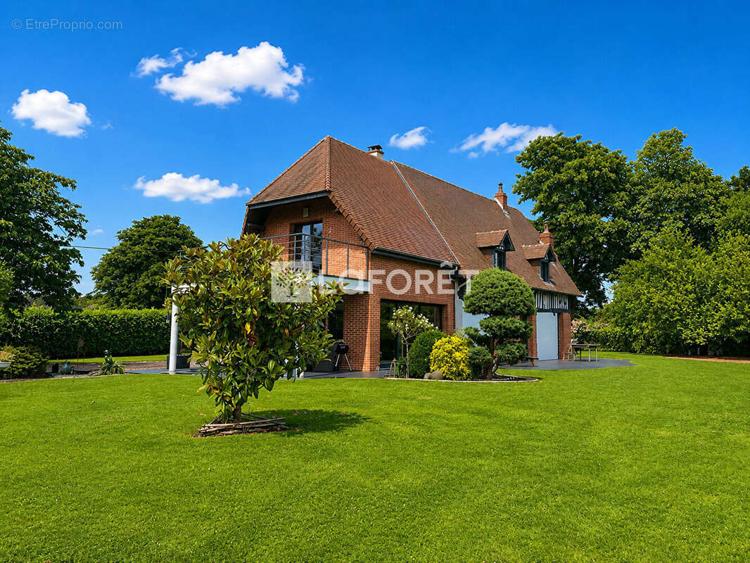 Maison à PREAUX