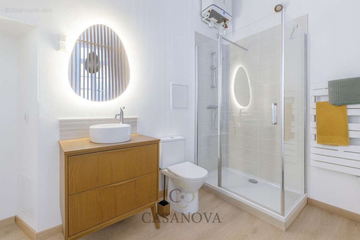 Appartement bourgeois rénové de 61 m² avec cheminée dans l'Écusson à Montpellier - photo 6