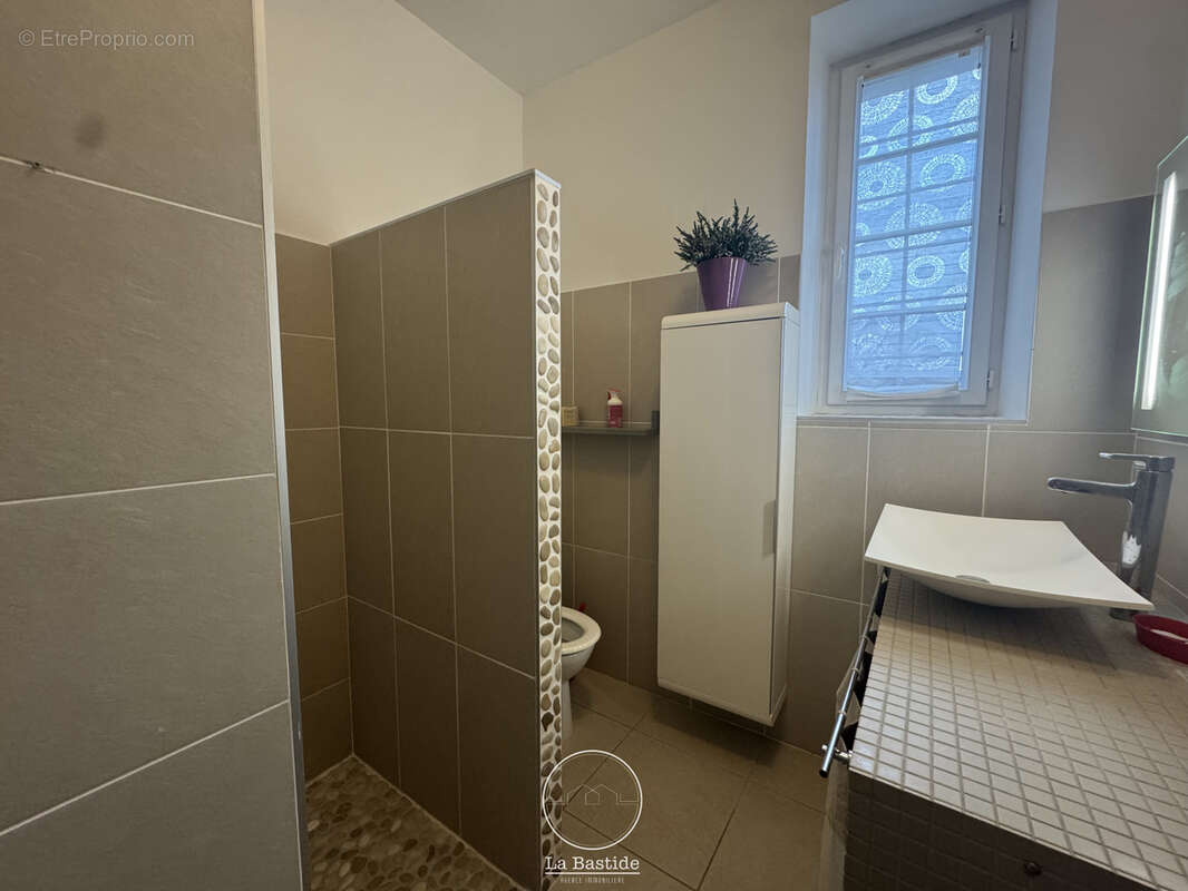 Maison à LA BATIE-ROLLAND