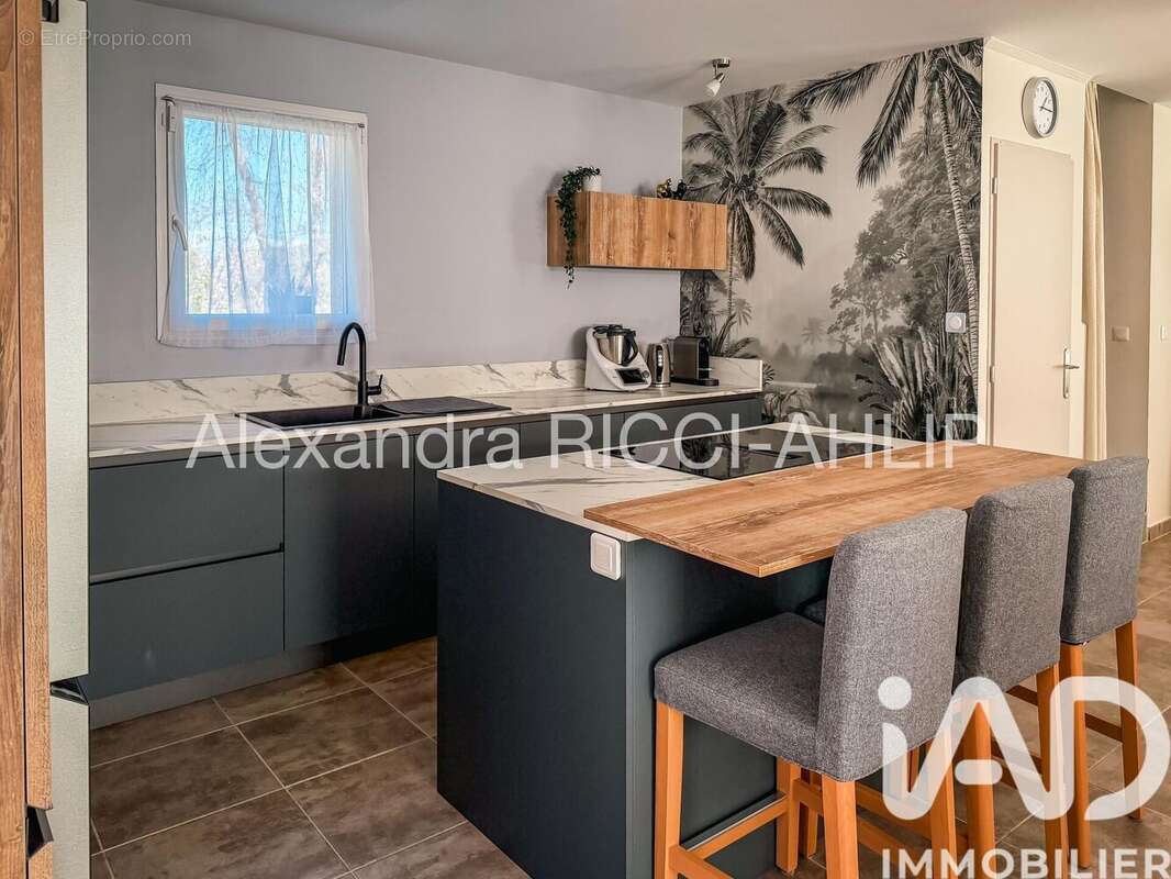 Photo 4 - Maison à SOLLIES-TOUCAS