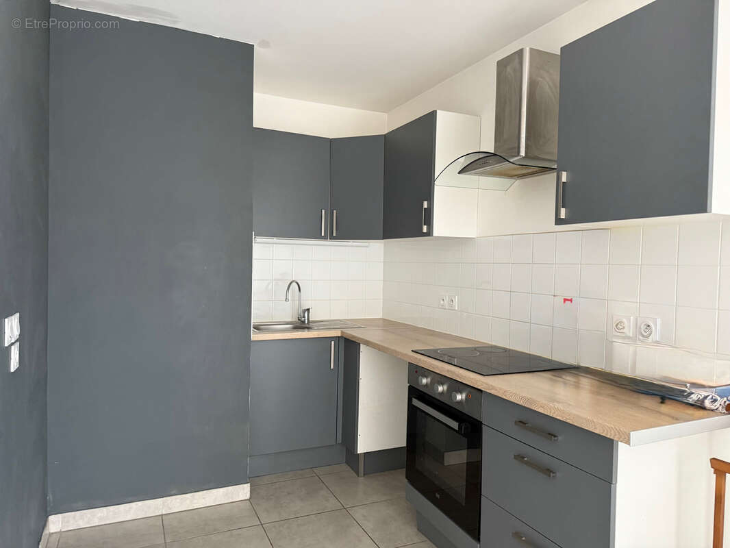 Appartement à MARSEILLE-2E