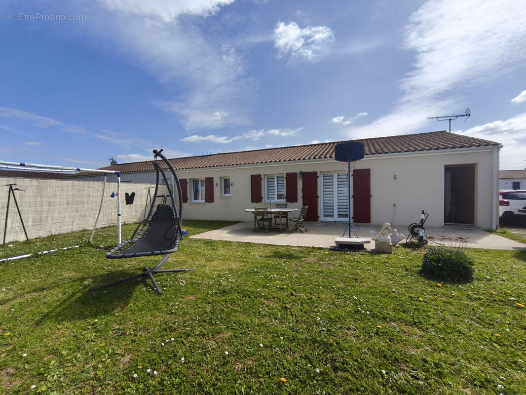 Maison à SAINT-CHRISTOPHE