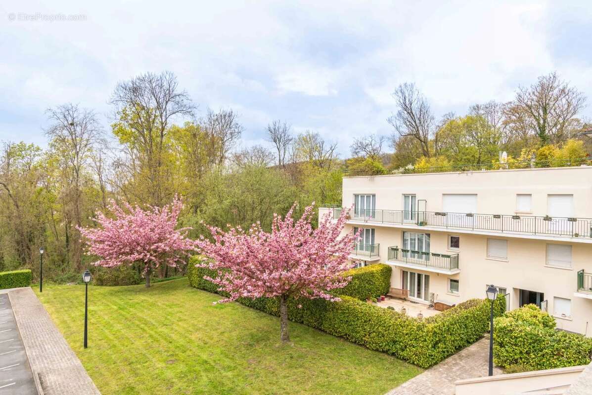 Appartement à ANDILLY