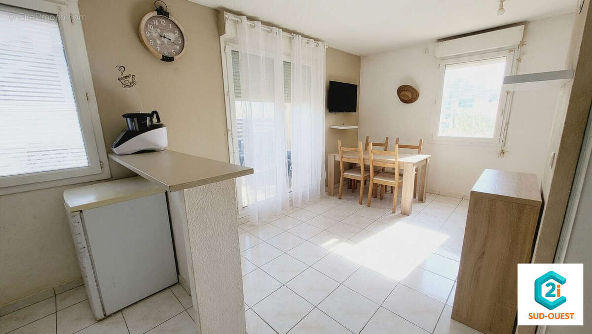 Appartement à MONTREDON-DES-CORBIERES