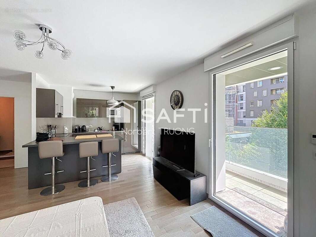 Photo 5 - Appartement à PARIS-15E