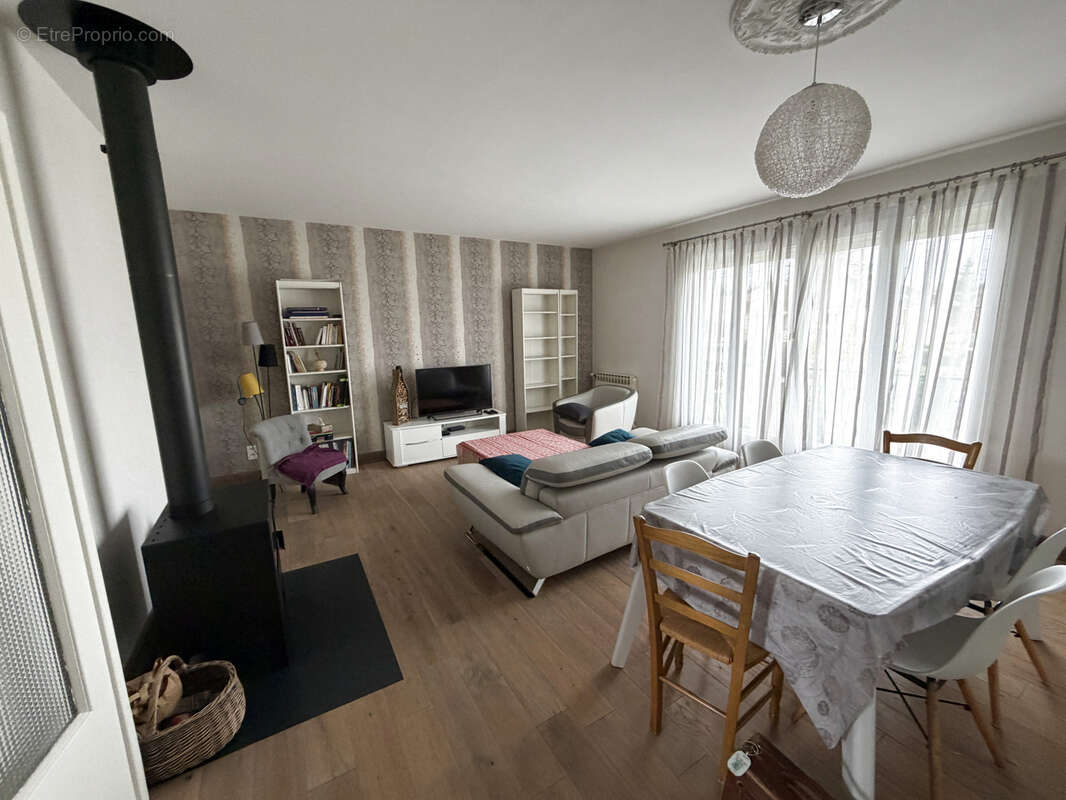 Maison à BELLERIVE-SUR-ALLIER