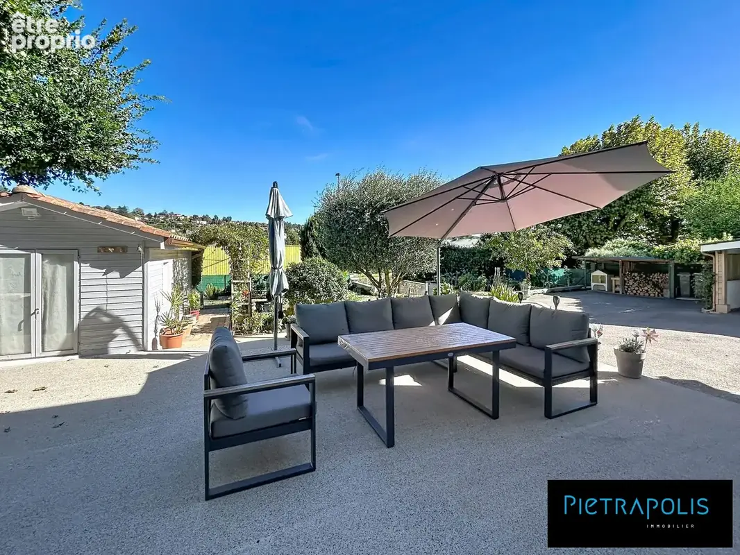 Maison 5 pièces 160 m² à vendre à Neuville-Sur-Saone (69250) - photo 3