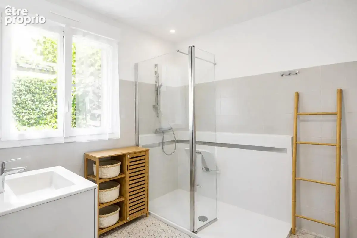Maison de 6 pièces de 134 m² à Plourin-lès-Morlaix - photo 8