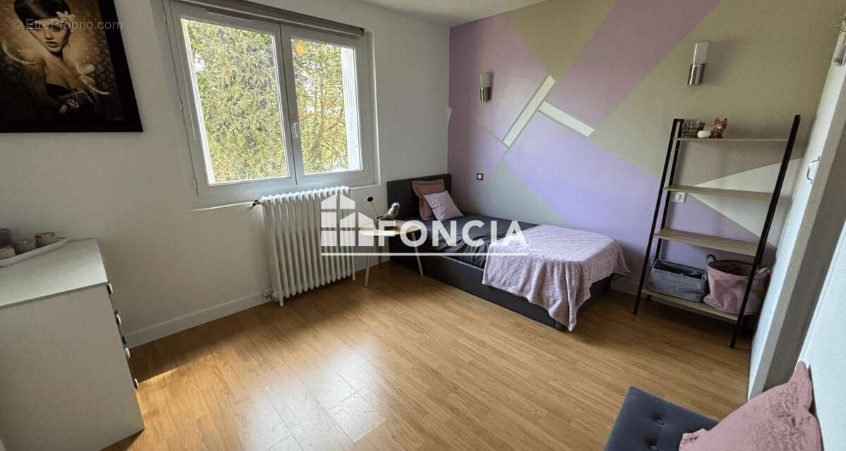 Appartement à LAROQUE-DES-ARCS