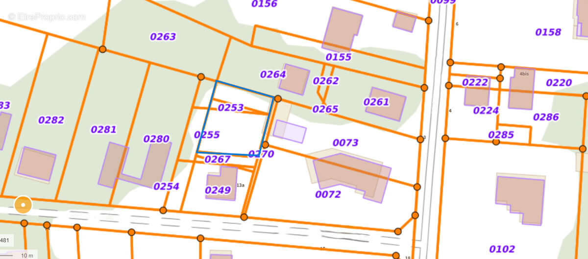 Terrain à EVRY-GREGY-SUR-YERRE