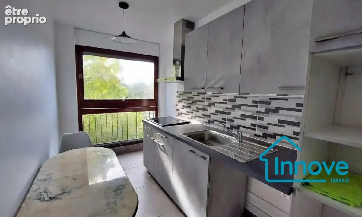 Appartement 5 pièces 112 m² à vendre à Rocquencourt (78150) - photo 4