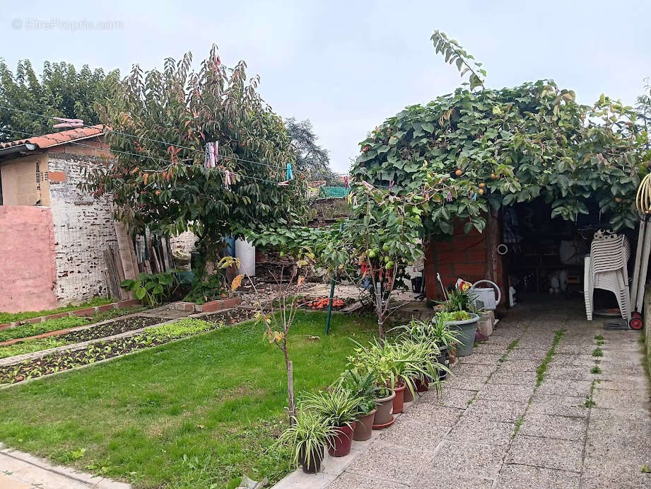 Maison à CASTELSARRASIN