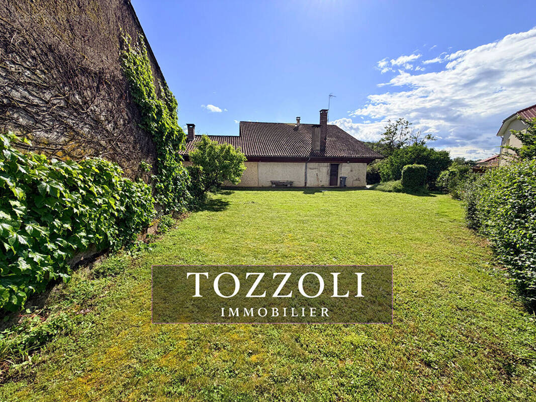 Maison à CHOZEAU