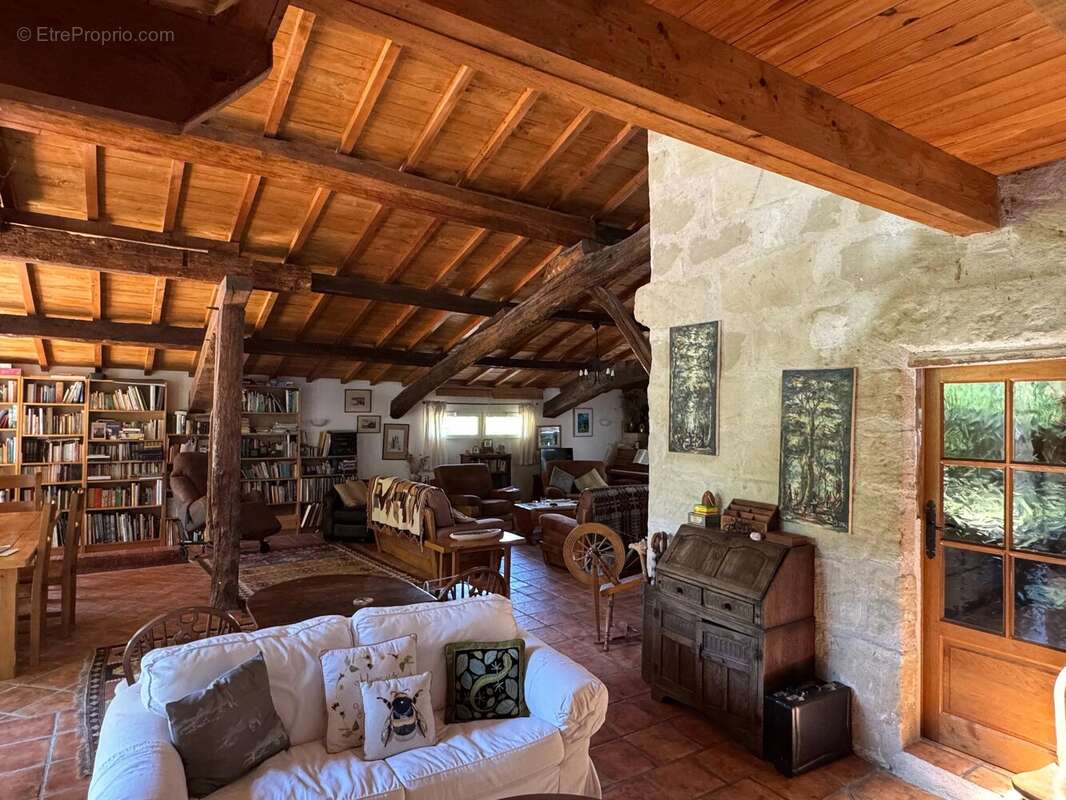 Maison à MIRAMONT-DE-GUYENNE