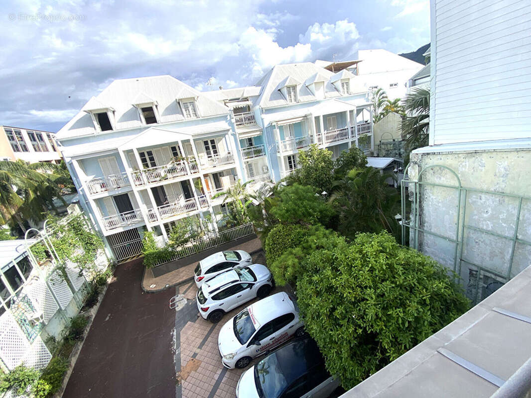 Appartement à SAINT-DENIS