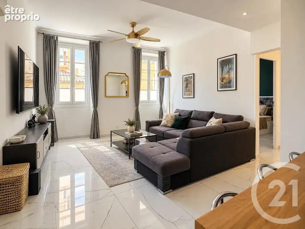 Photo Appartement à Hyeres au prix de 240 000€