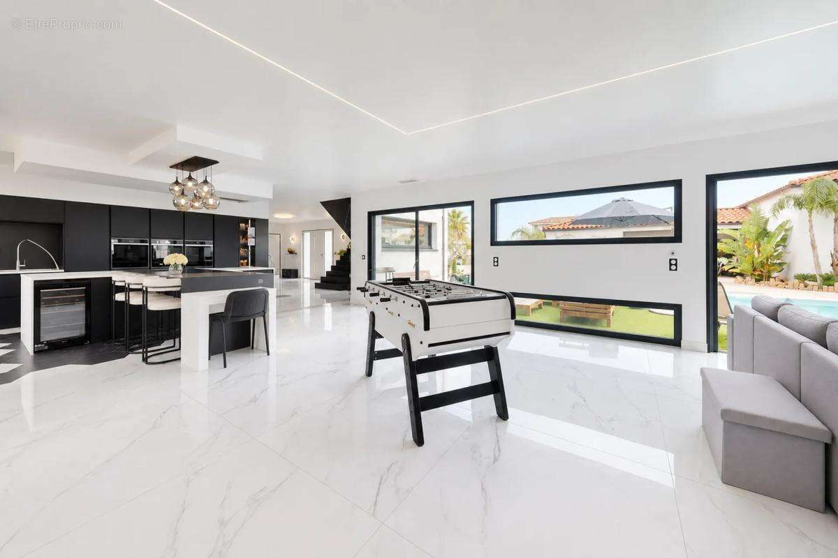 Maison de caractère avec piscine à Pia - photo 6