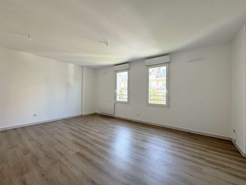 Appartement à MARGNY-LES-COMPIEGNE