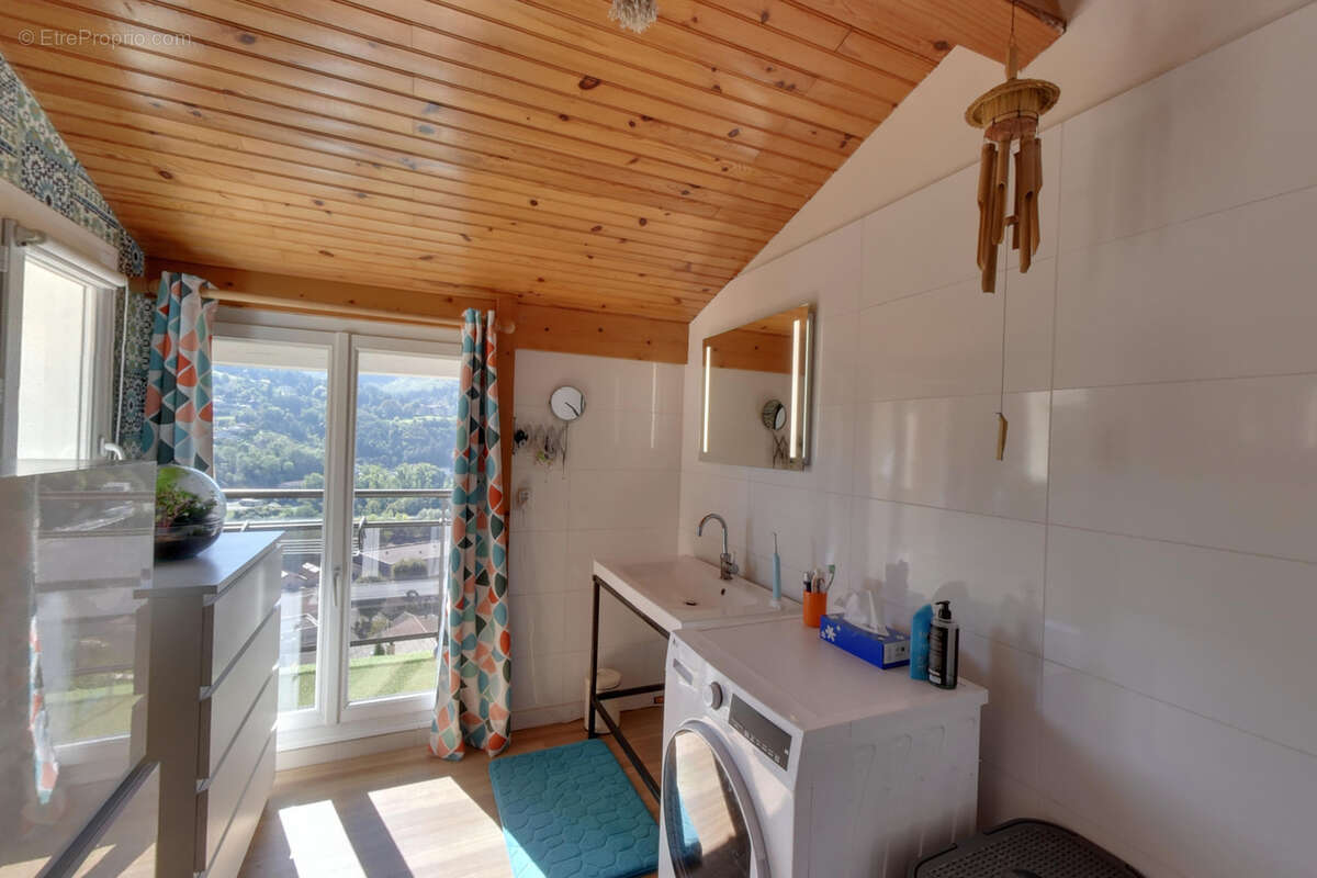 Maison à LE CHEYLARD