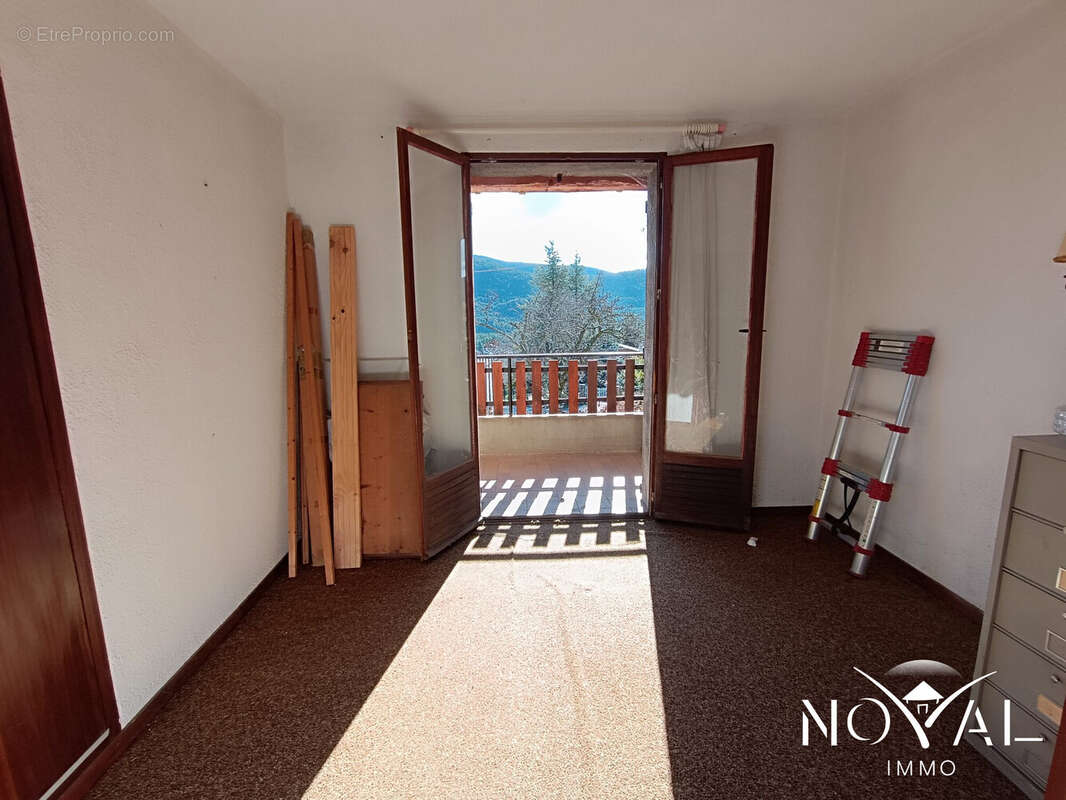 Maison à VALDEROURE