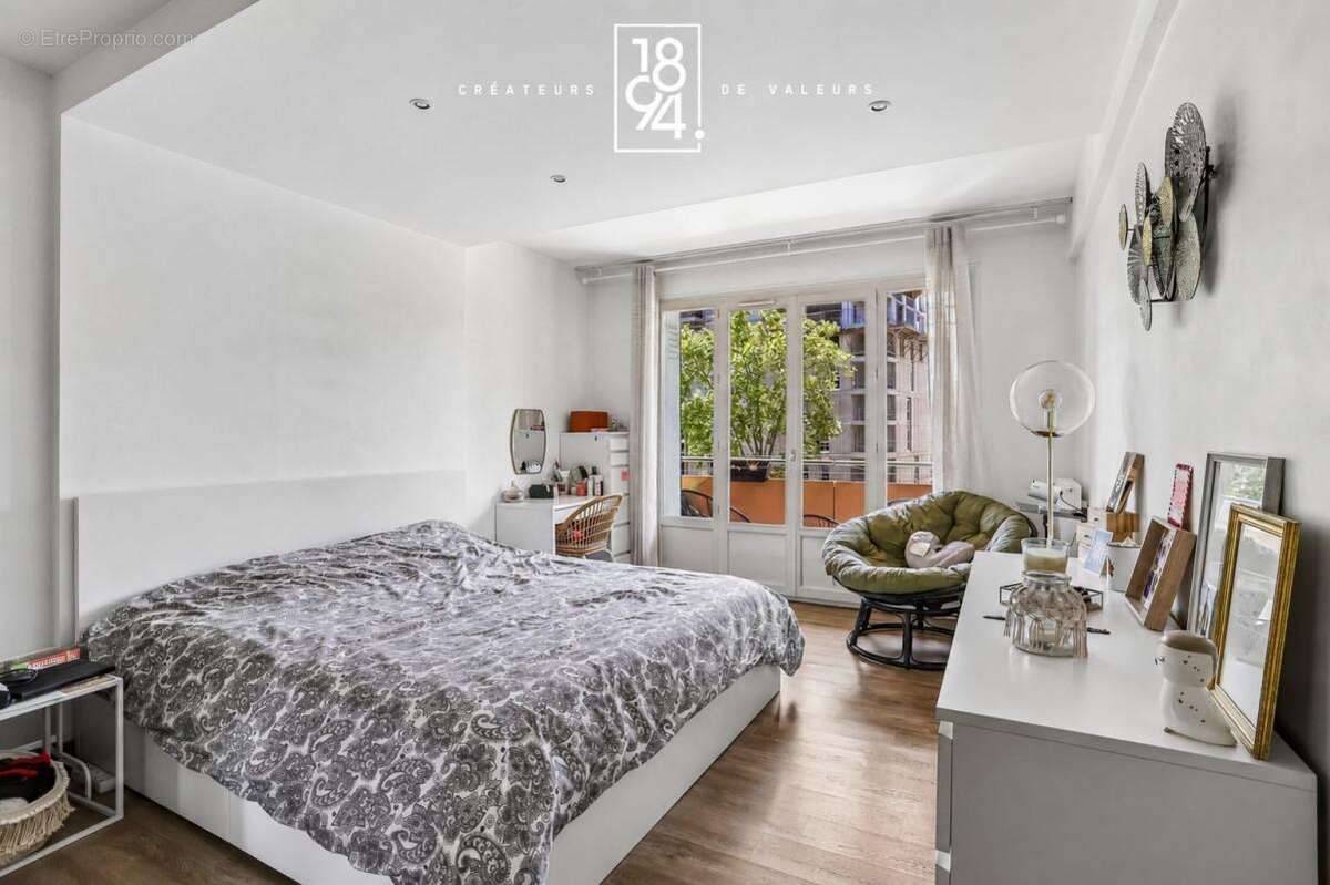 Appartement à LYON-8E