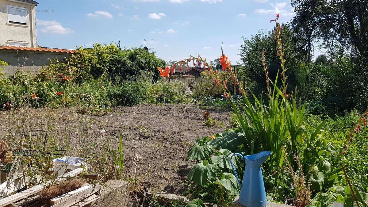 Maison à AUXI-LE-CHATEAU