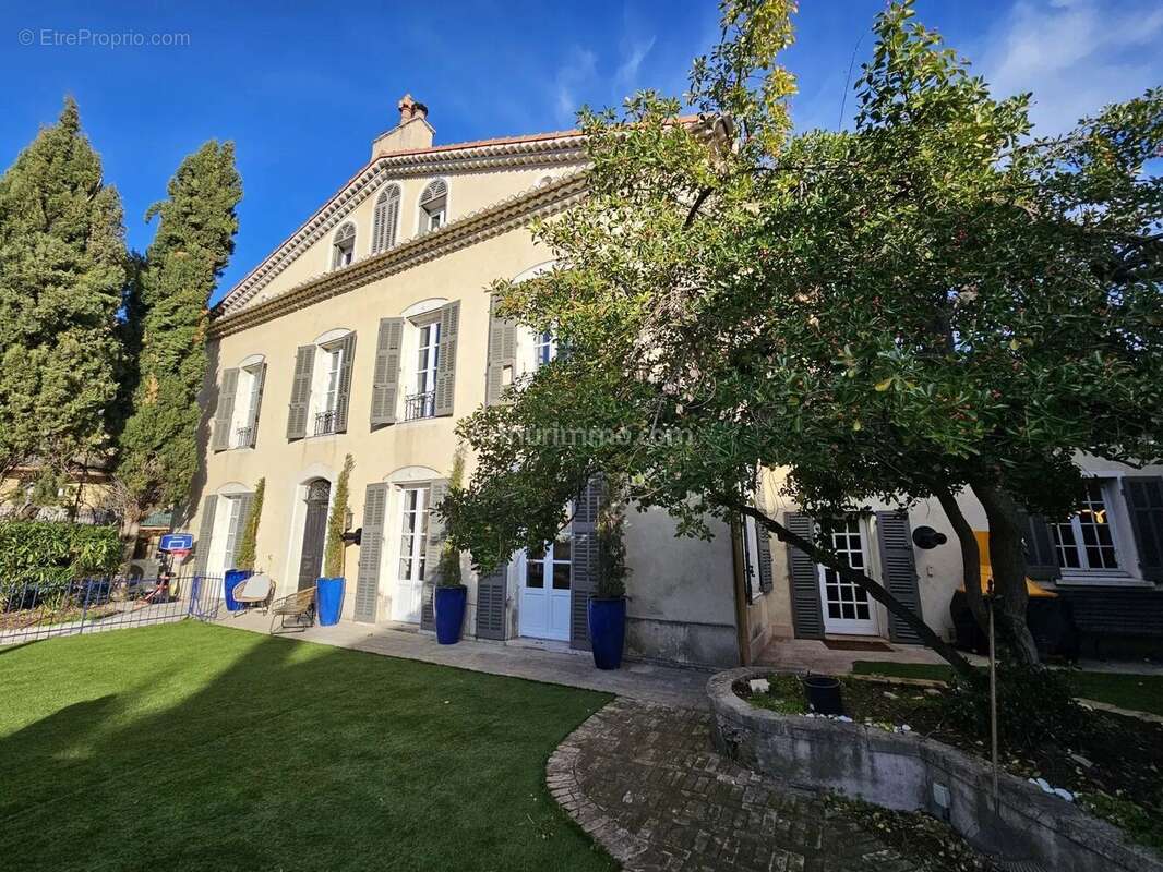 Maison à DRAGUIGNAN