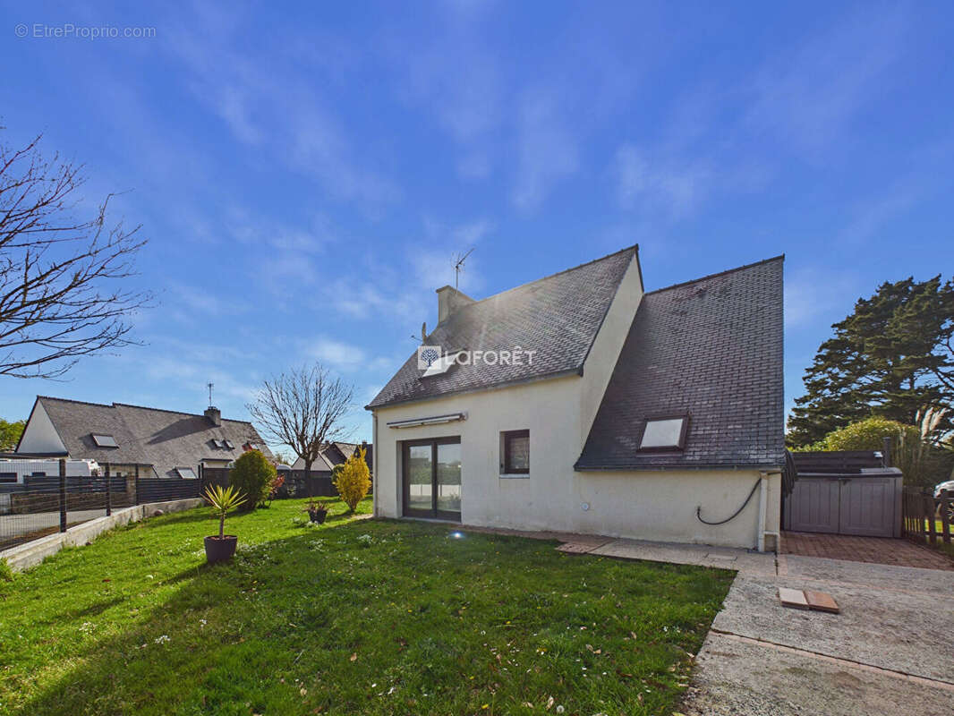 Maison à TREFFIAGAT