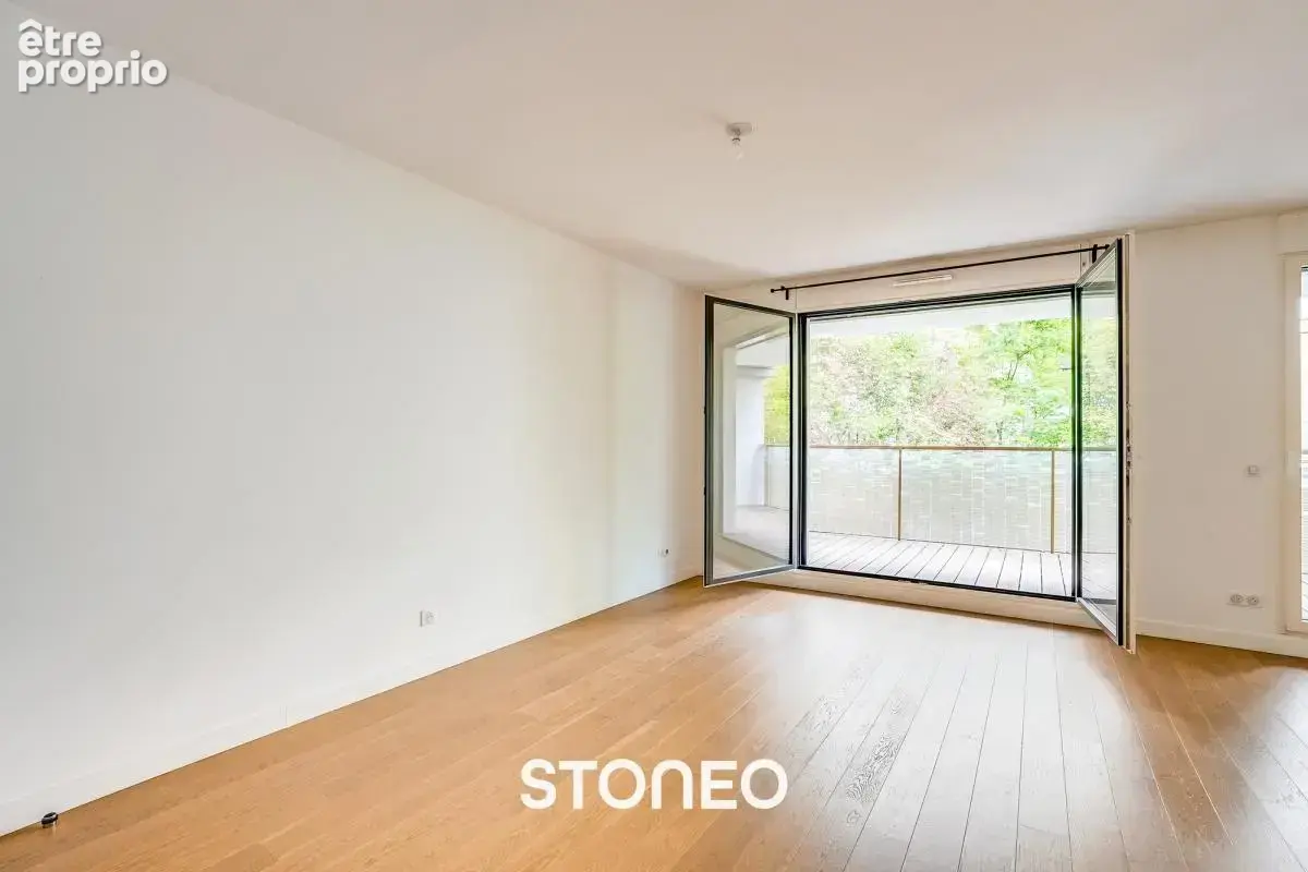 COEUR DE VILLE - appartement T3 - photo 2