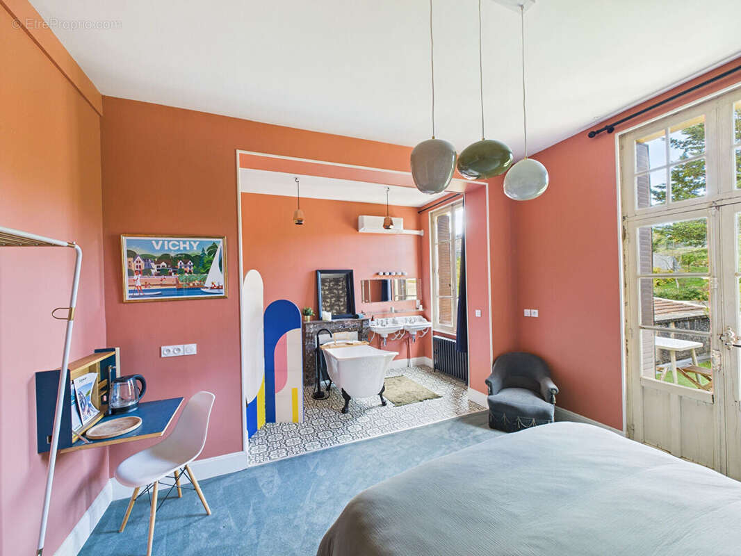 Maison à BELLERIVE-SUR-ALLIER