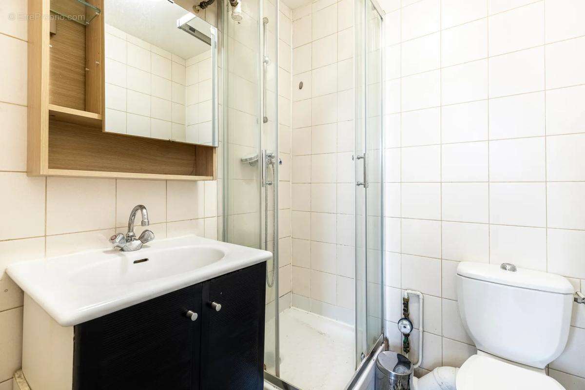 Appartement à PARIS-10E