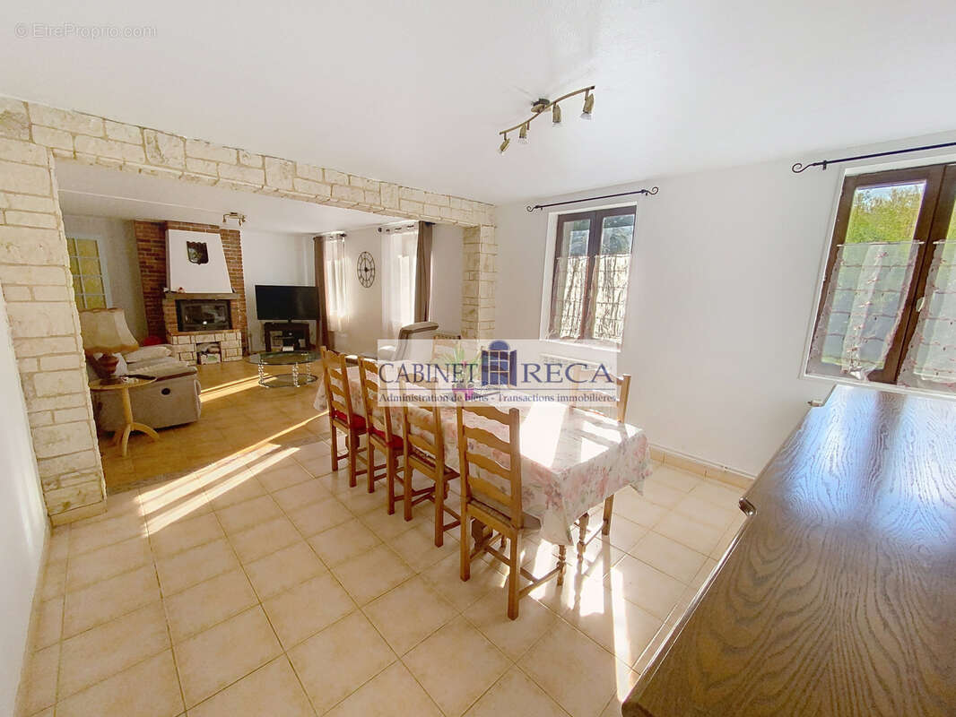 Maison Familiale 163,67 m2 AXE NOYON - CHAUNY - photo 3