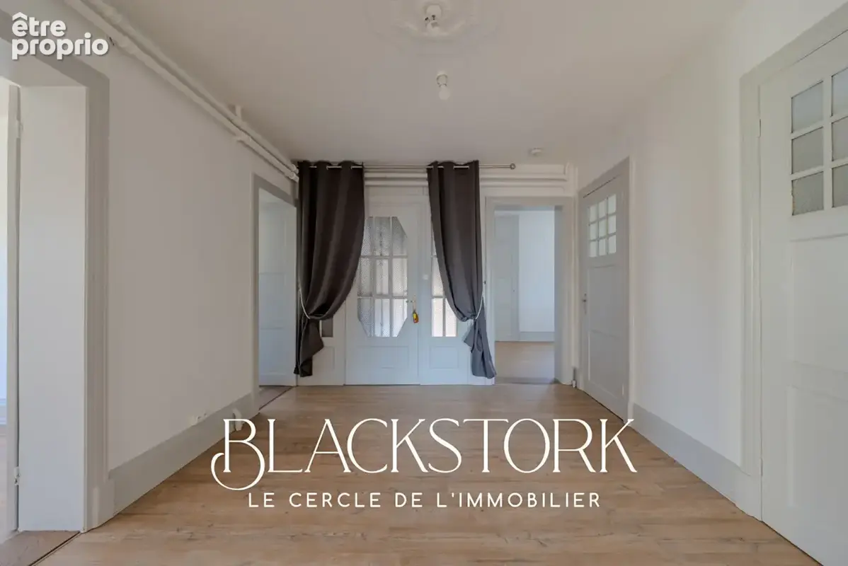 Appartement de maître - Colmar 4 pièce(s) 98 m2 - photo 7