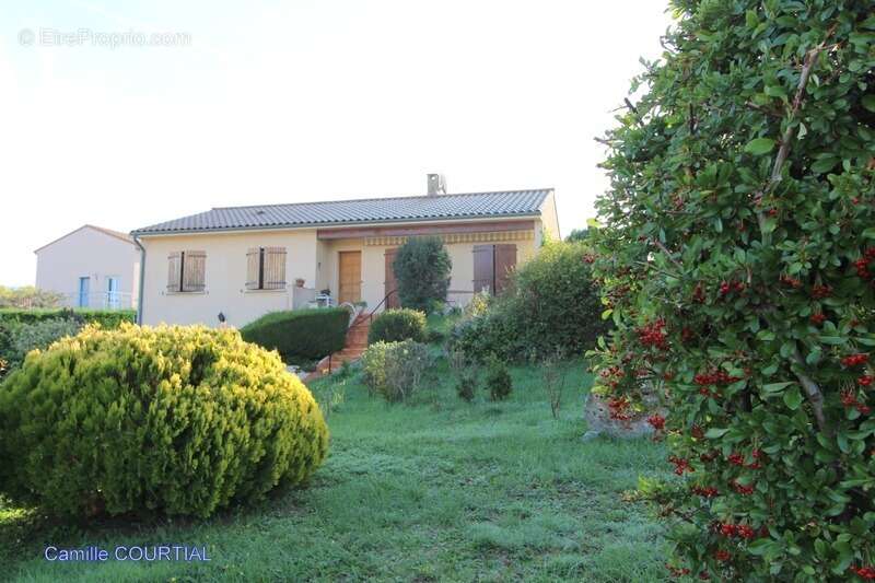 Maison à VERNOUX-EN-VIVARAIS