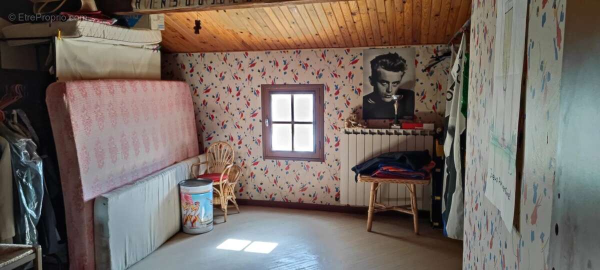 Maison à COURTHEZON