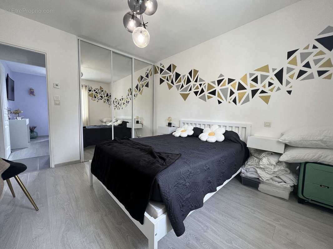 Maison à SAINT-DENIS-DE-PILE