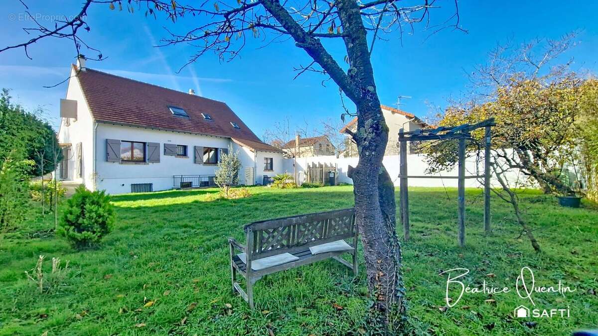 Photo 2 - Maison à SAINTE-GENEVIEVE-DES-BOIS