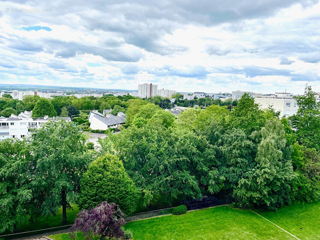 Appartement à HEROUVILLE-SAINT-CLAIR