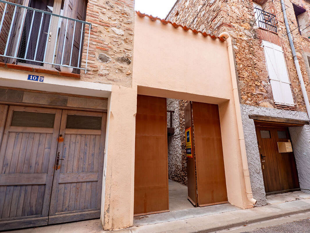 Maison 36 m² à Thuir  - photo 2