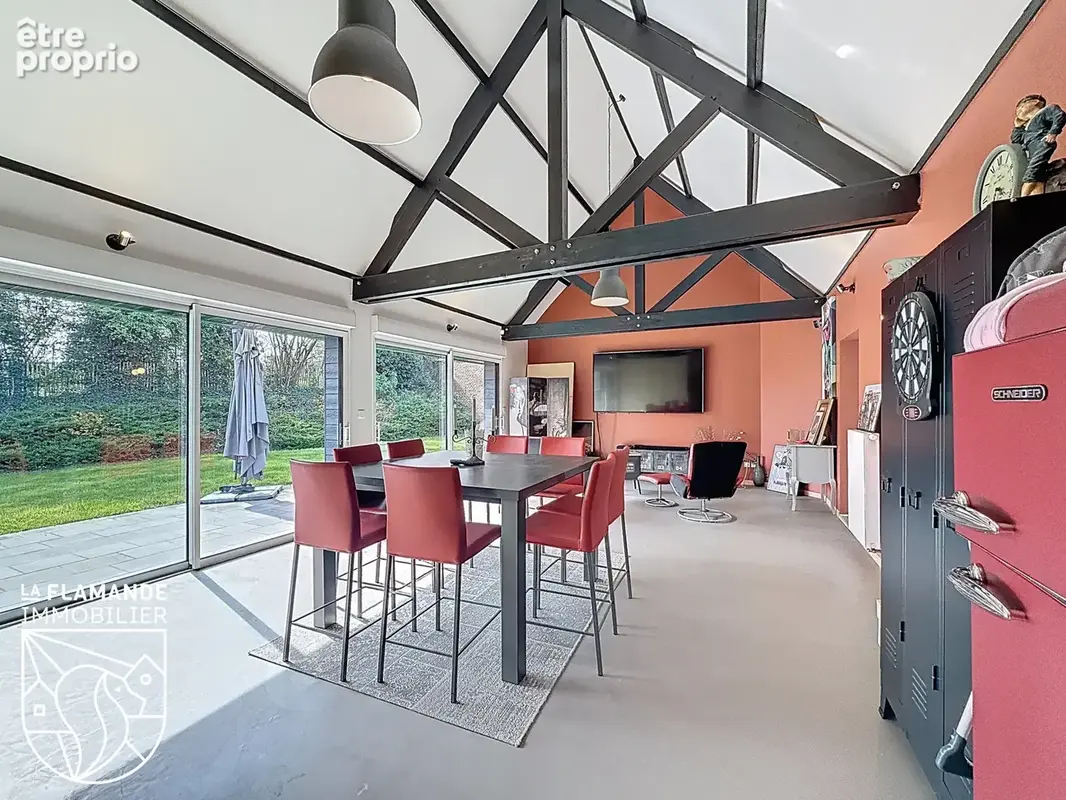 Maison d’architecte contemporaine sur terrain constructible de 2 500 m2 - photo 9