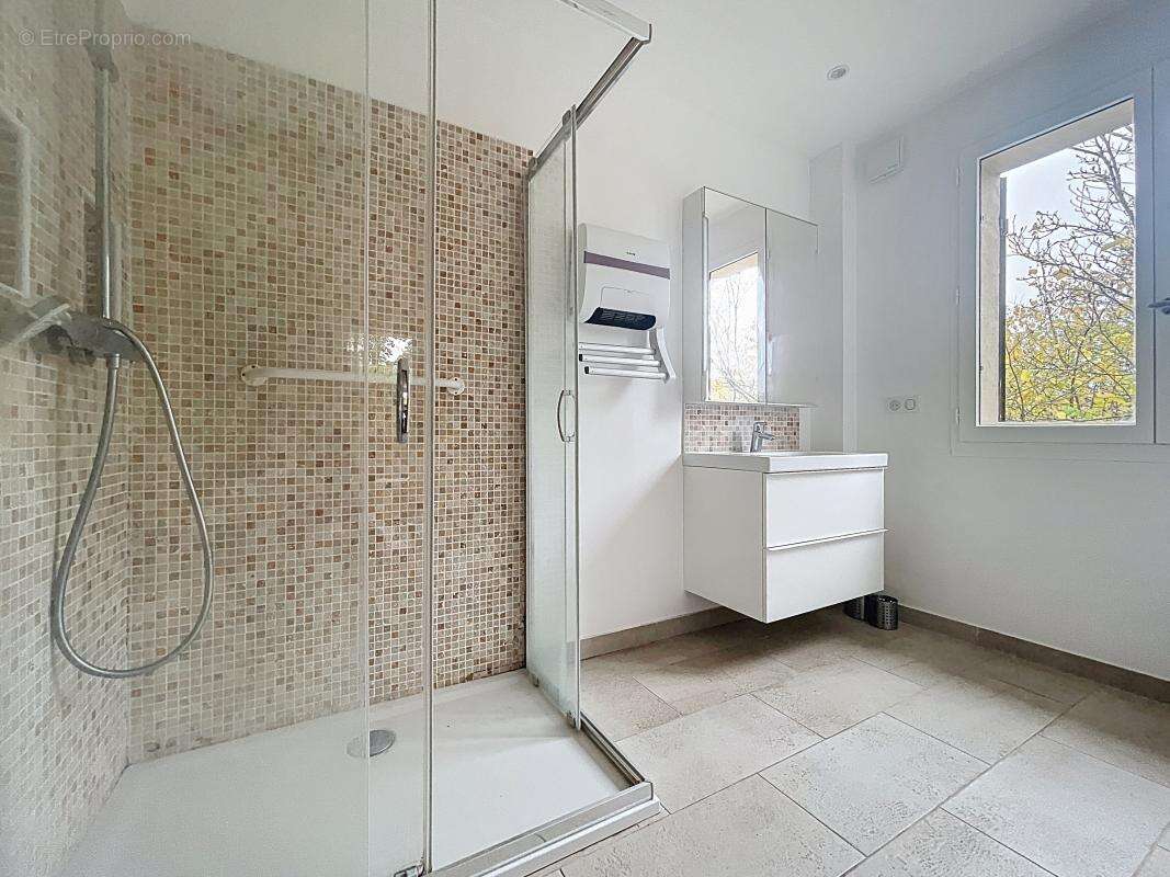 Maison 150 m² à Jouars-Pontchartrain  - photo 12