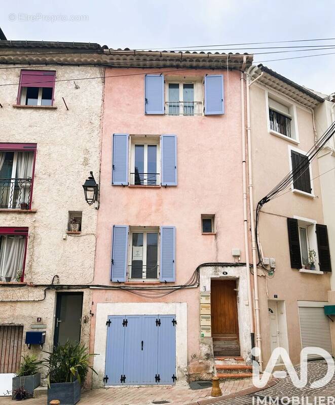 Photo 1 - Appartement à LE LUC