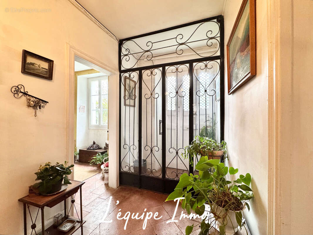 Maison à CADOURS