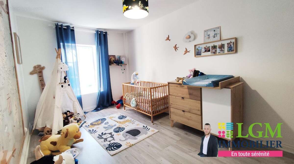 Maison à LE GUE-D&#039;ALLERE