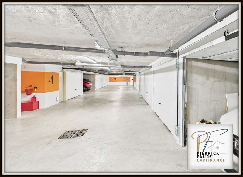 T3 avec terrasse plein sud, vue montagnes, cave à Briançon - photo 12