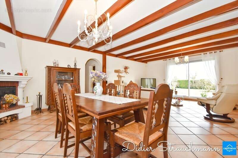 Maison à AIGREFEUILLE-D'AUNIS