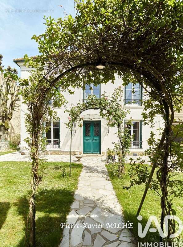 Photo 3 - Maison à LES ALLUETS-LE-ROI