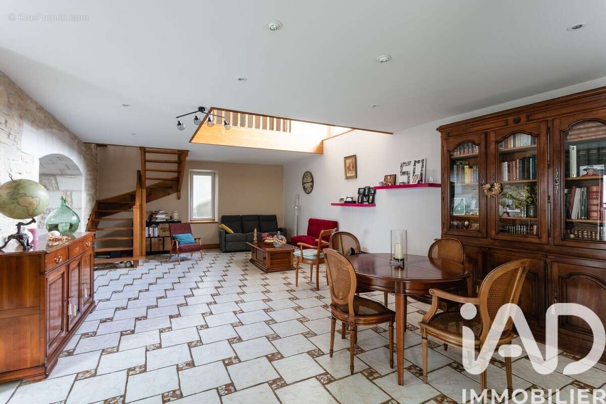 Maison 279 m² à Beauregard-De-Terrasson  - photo 7