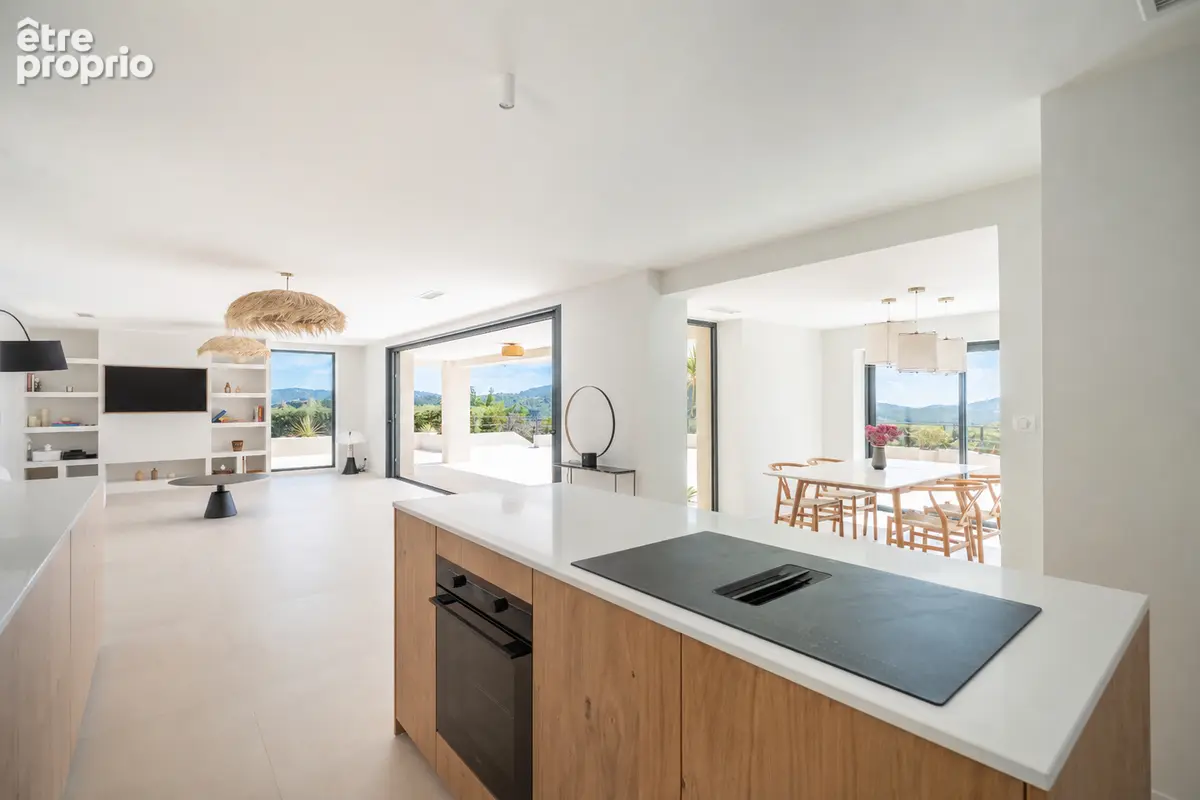 Maison 7 pieces 166 m2 - vue mer - la cadiere d'azur - piscine - jardin - garage - caves - pool house - photo 4